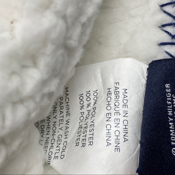 Tommy Hilfiger Plaid Sherpa Throw Blanket Holiday - Picture 6 of 8